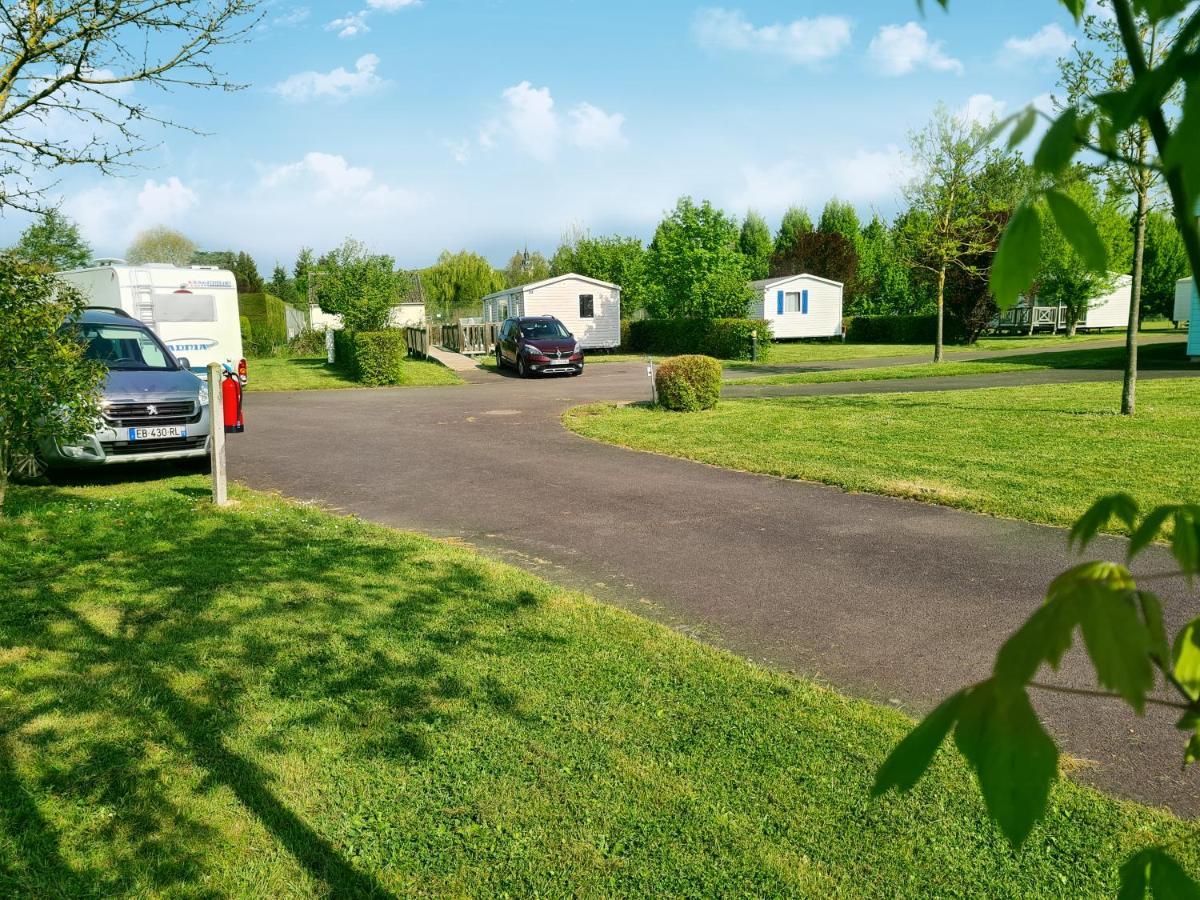 Resort & Camping - Val De Braye Bessé-sur-Braye Εξωτερικό φωτογραφία