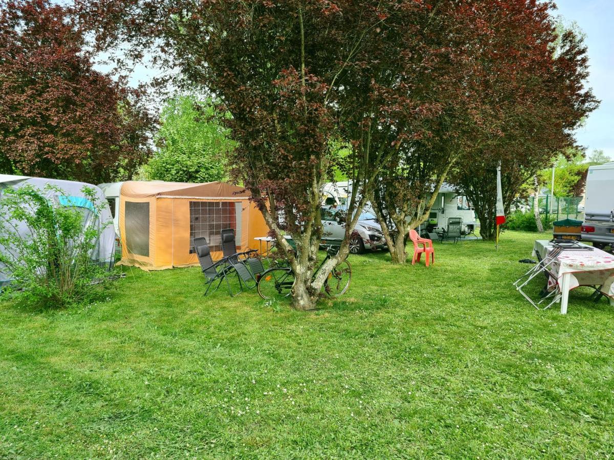 Resort & Camping - Val De Braye Bessé-sur-Braye Εξωτερικό φωτογραφία